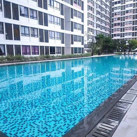 Happy Family Horizon Suite - Near Xiamen-Klia Netflix Kampong Melot Buitenkant foto
