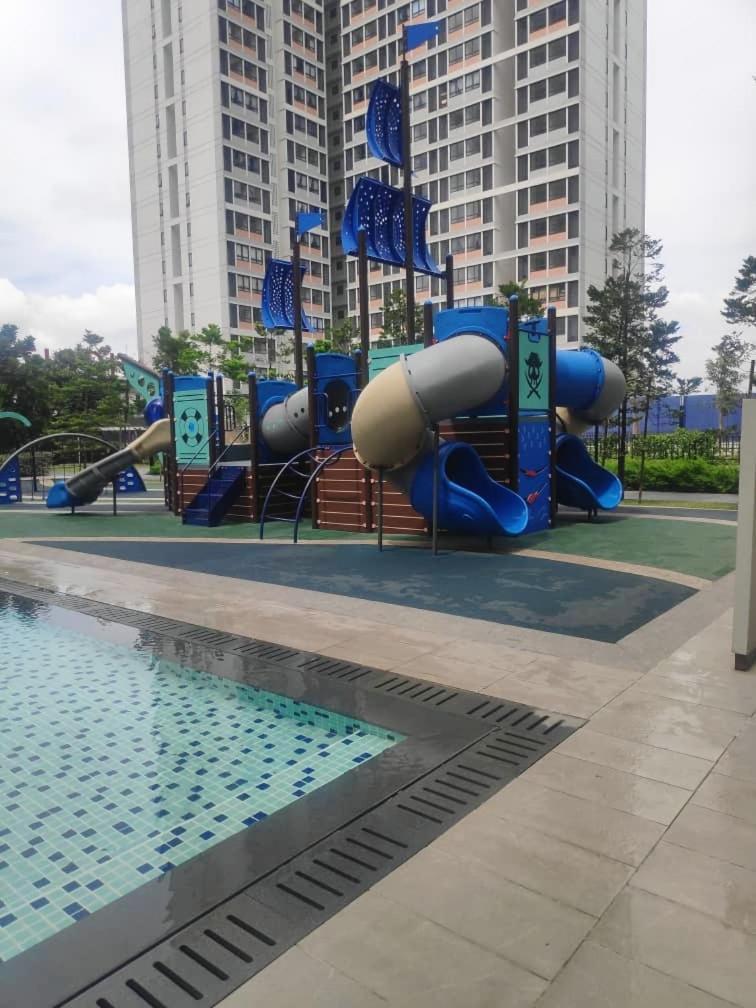 Happy Family Horizon Suite - Near Xiamen-Klia Netflix Kampong Melot Buitenkant foto